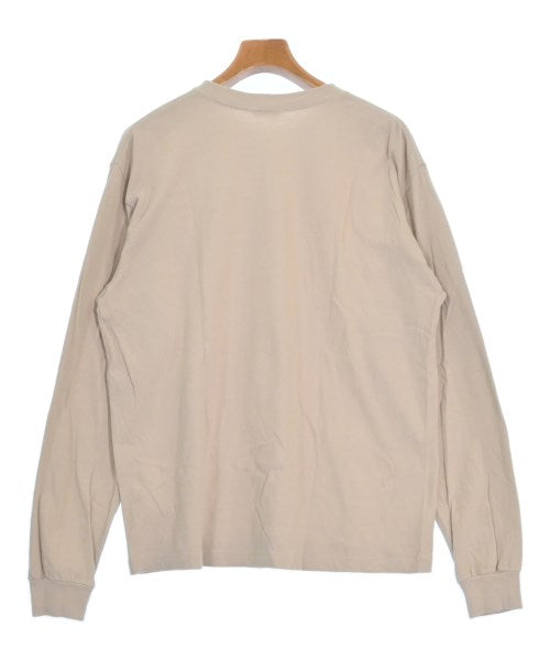 AURALEE เสื้อยืด/เสื้อท็อปส์