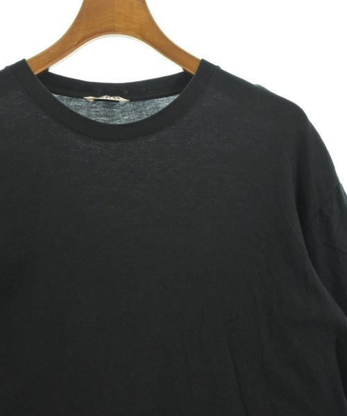 AURALEE เสื้อยืด/เสื้อท็อปส์