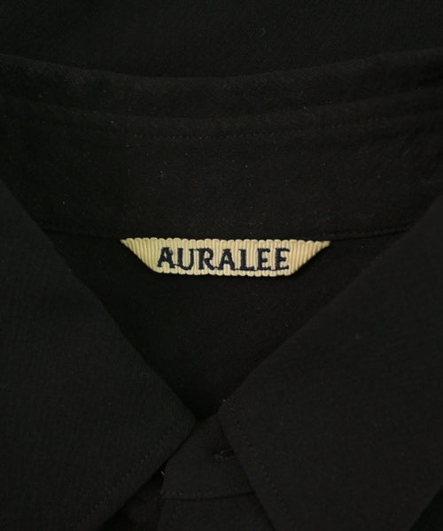 AURALEE เสื้อลำลอง