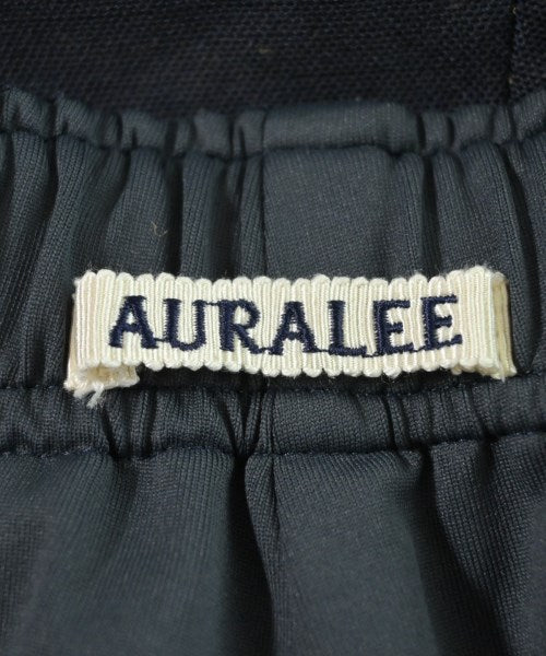 AURALEE กางเกงขาสั้น