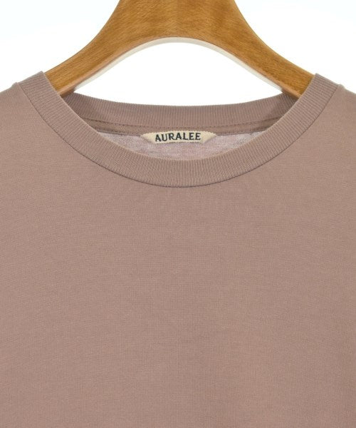 AURALEE เสื้อยืด/เสื้อท็อปส์
