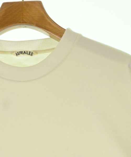 AURALEE เสื้อยืด/เสื้อท็อปส์