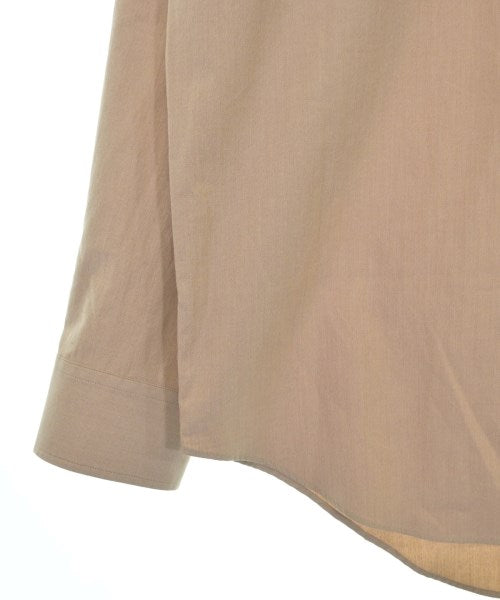 AURALEE เสื้อลำลอง