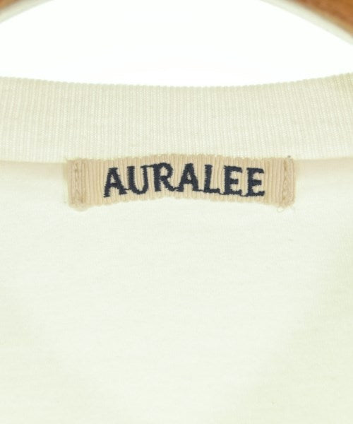 AURALEE เสื้อยืด/เสื้อท็อปส์