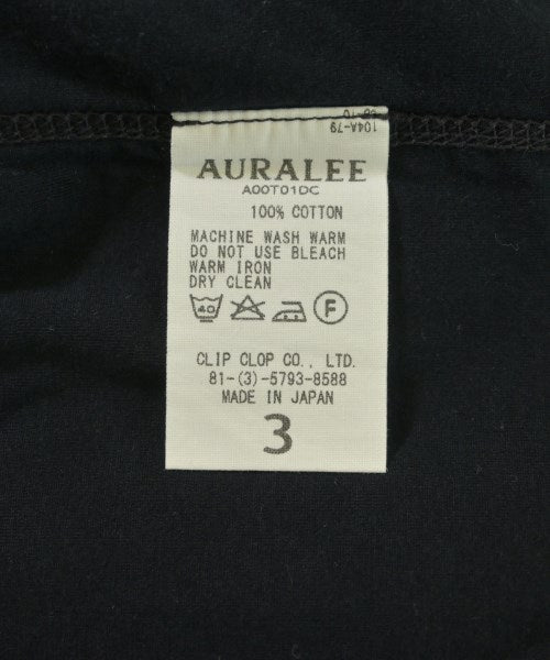AURALEE เสื้อยืด/เสื้อท็อปส์