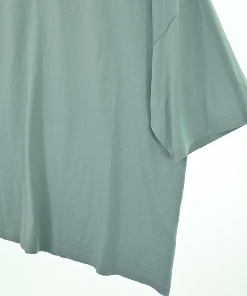 AURALEE เสื้อยืด/เสื้อท็อปส์