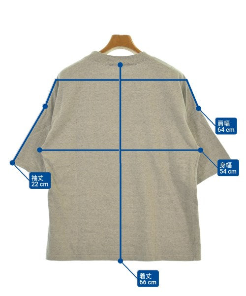 AURALEE เสื้อยืด/เสื้อท็อปส์