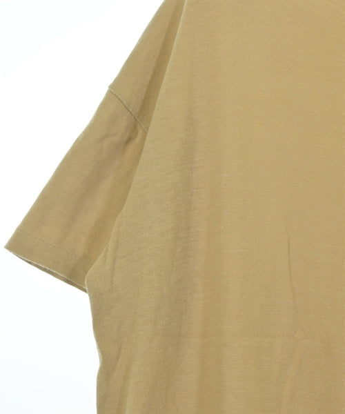 AURALEE เสื้อยืด/เสื้อท็อปส์