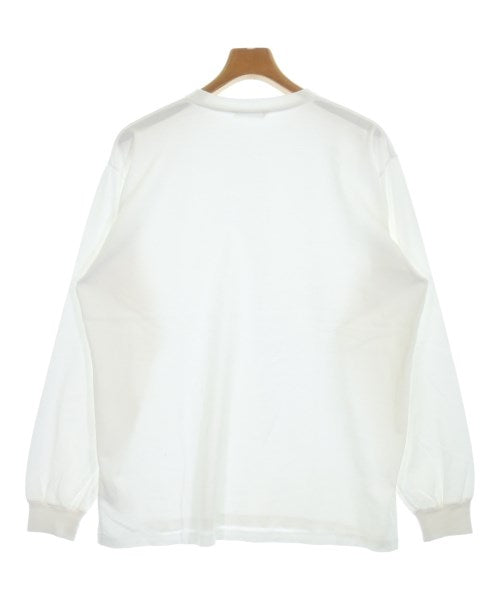 AURALEE เสื้อยืด/เสื้อท็อปส์