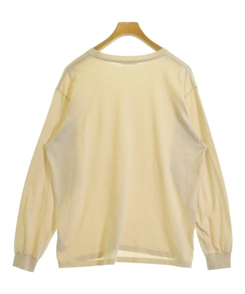 AURALEE เสื้อยืด/เสื้อท็อปส์