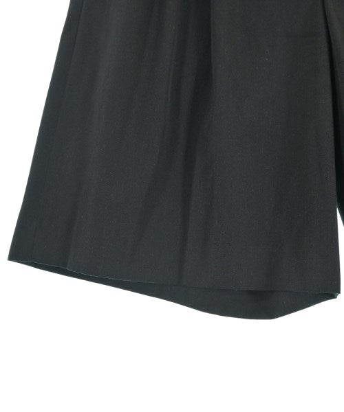 AURALEE กางเกงขาสั้น