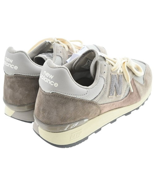 AURALEE รองเท้าผ้าใบ