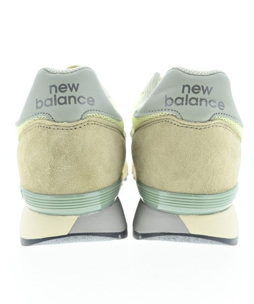 AURALEE รองเท้าผ้าใบ