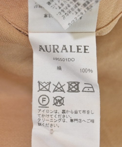 AURALEE เสื้อลำลอง