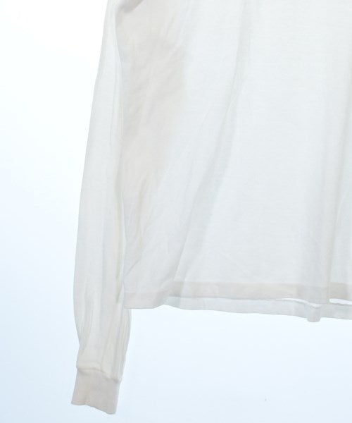 AURALEE เสื้อยืด/เสื้อท็อปส์