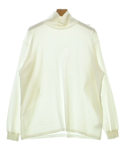 AURALEE เสื้อยืด/เสื้อท็อปส์