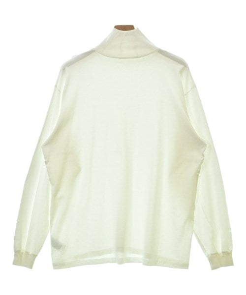 AURALEE เสื้อยืด/เสื้อท็อปส์