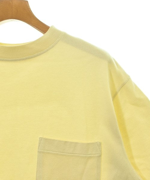 AURALEE เสื้อยืด/เสื้อท็อปส์