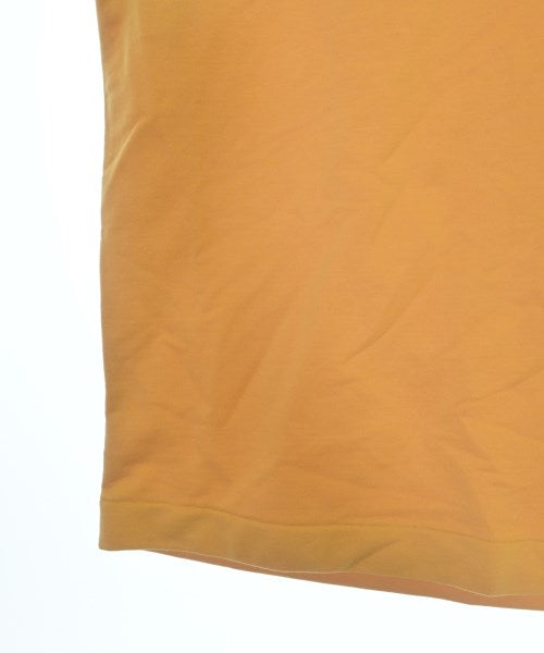 AURALEE เสื้อยืด/เสื้อท็อปส์