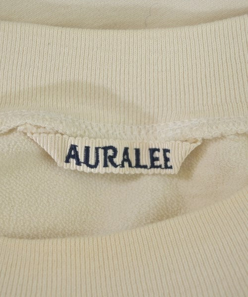 AURALEE เสื้อยืด/เสื้อท็อปส์