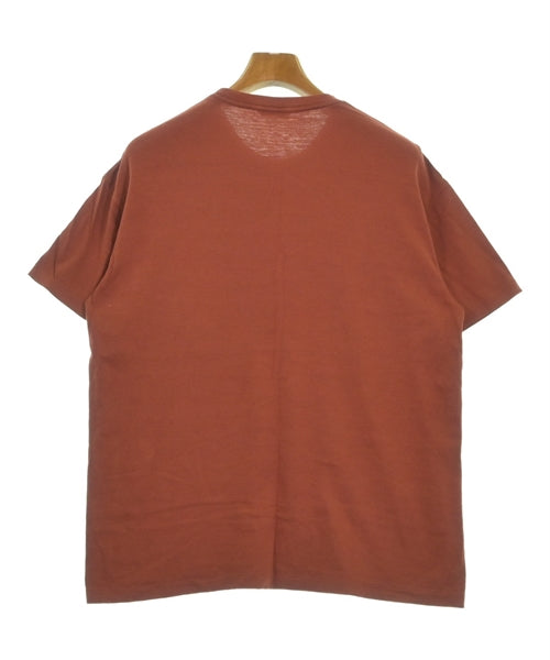 AURALEE เสื้อยืด/เสื้อท็อปส์