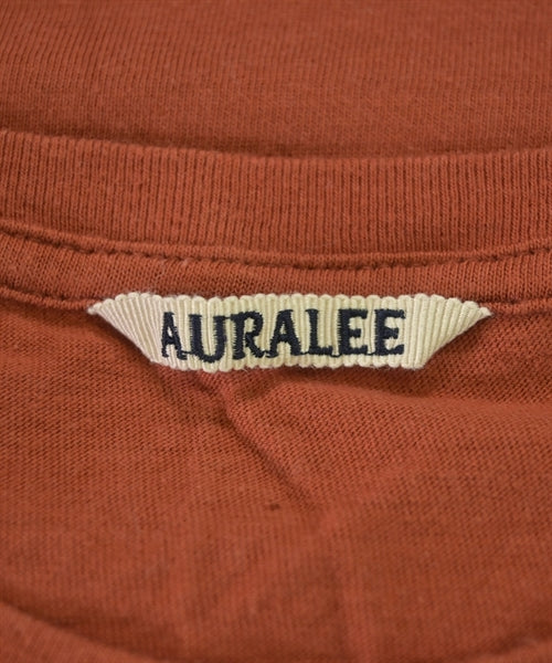 AURALEE เสื้อยืด/เสื้อท็อปส์