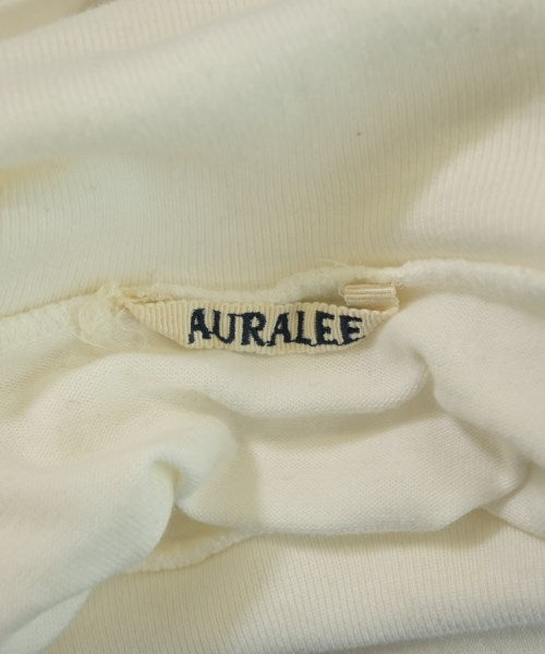 AURALEE เสื้อยืด/เสื้อท็อปส์