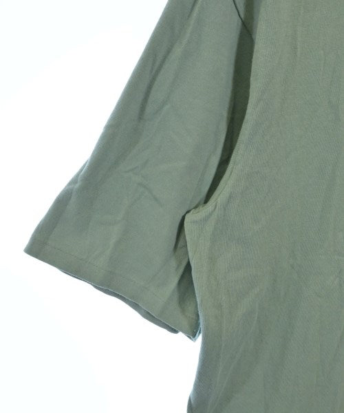 AURALEE เสื้อยืด/เสื้อท็อปส์