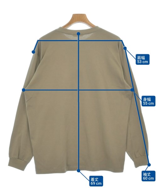 AURALEE เสื้อยืด/เสื้อท็อปส์