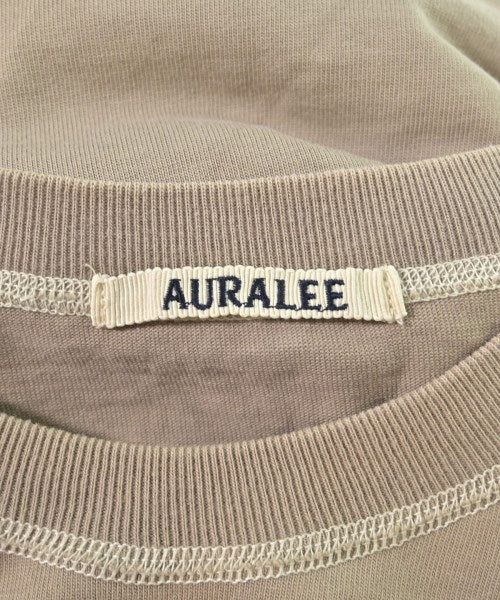 AURALEE เสื้อยืด/เสื้อท็อปส์