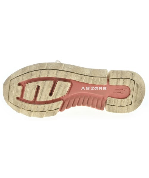 AURALEE รองเท้าผ้าใบ