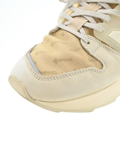 AURALEE รองเท้าผ้าใบ