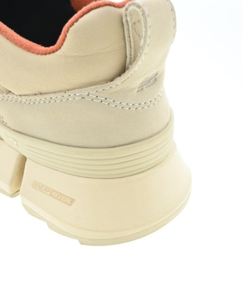 AURALEE รองเท้าผ้าใบ