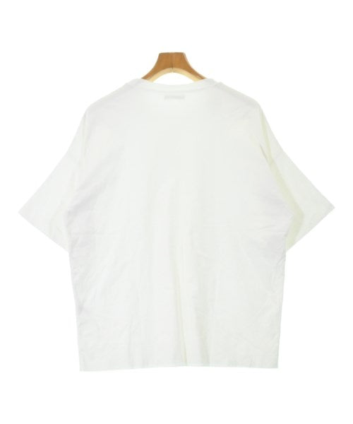 AURALEE เสื้อยืด/เสื้อท็อปส์