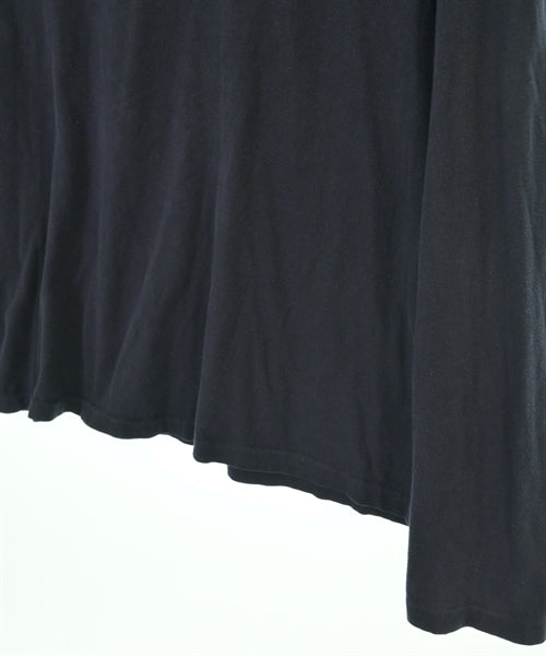 AURALEE เสื้อยืด/เสื้อท็อปส์