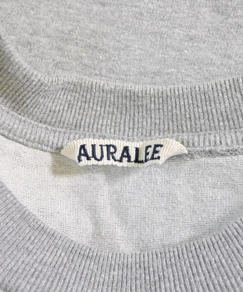 AURALEE เสื้อยืด/เสื้อท็อปส์
