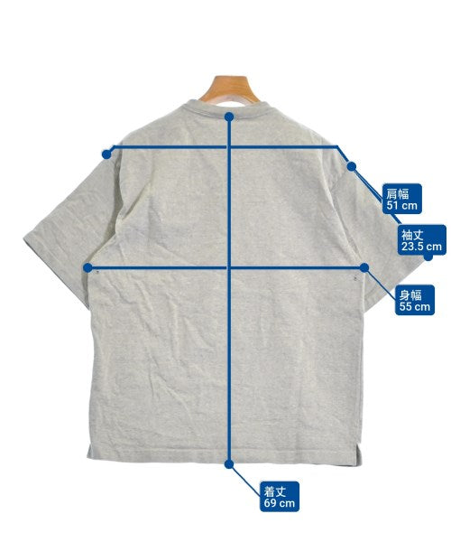 AURALEE เสื้อยืด/เสื้อท็อปส์