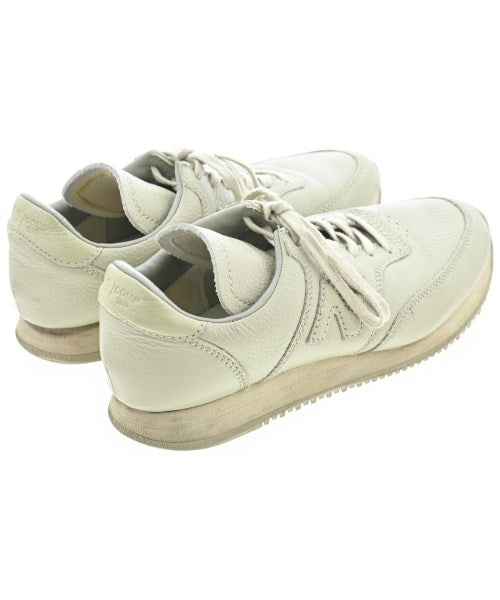 AURALEE รองเท้าผ้าใบ