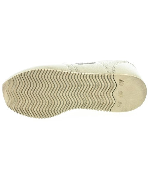 AURALEE รองเท้าผ้าใบ