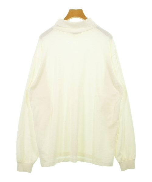 AURALEE เสื้อยืด/เสื้อท็อปส์