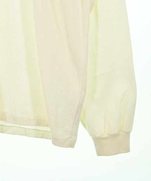 AURALEE เสื้อยืด/เสื้อท็อปส์