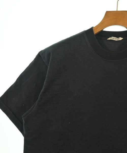 AURALEE เสื้อยืด/เสื้อท็อปส์