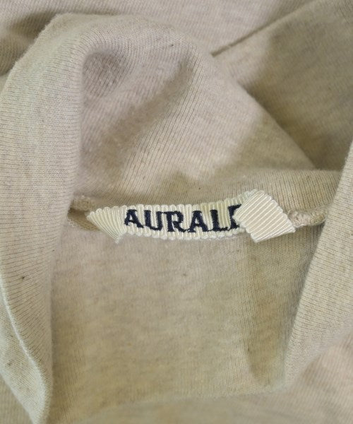 AURALEE เสื้อยืด/เสื้อท็อปส์