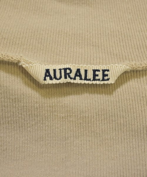 AURALEE เสื้อยืด/เสื้อท็อปส์