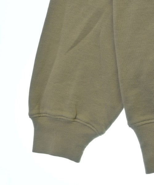 AURALEE เสื้อยืด/เสื้อท็อปส์