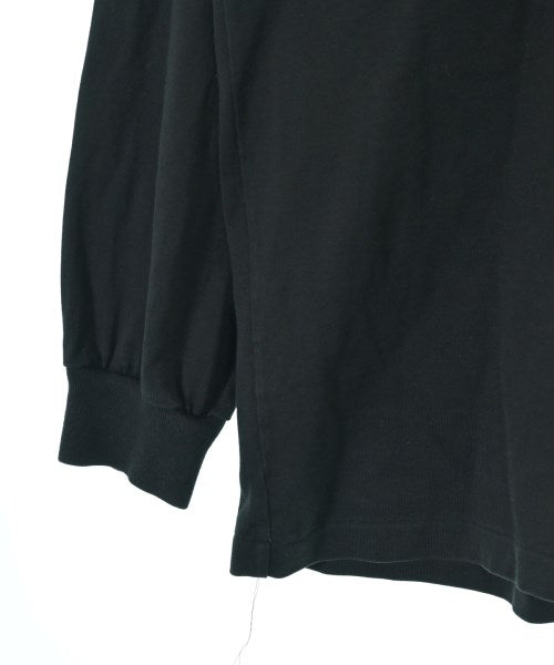 AURALEE เสื้อยืด/เสื้อท็อปส์