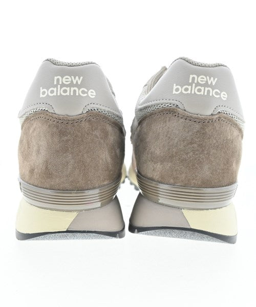 AURALEE รองเท้าผ้าใบ