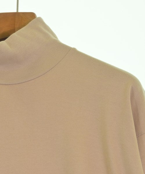 AURALEE เสื้อยืด/เสื้อท็อปส์