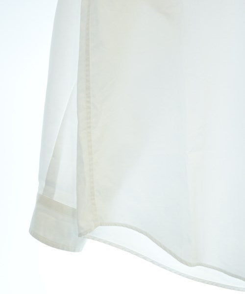 AURALEE เสื้อลำลอง