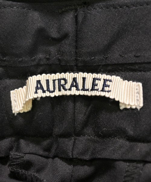 AURALEE กางเกงขาสั้น